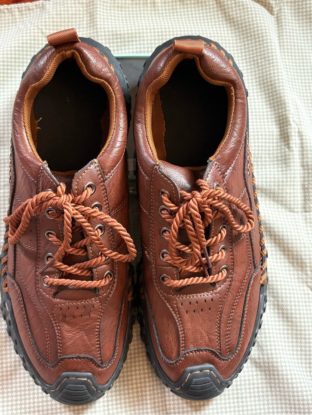 Men's Brown Athletic Lace-Up Trail Shoes
